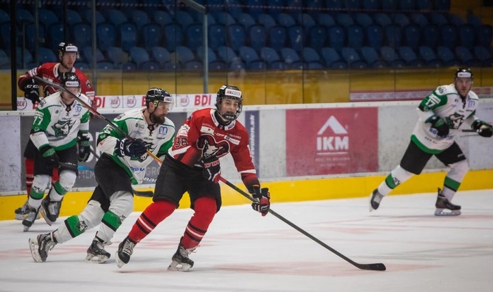 Skôr to stihol len Podkonický. Extraliga má druhého najmladšieho debutanta histórie